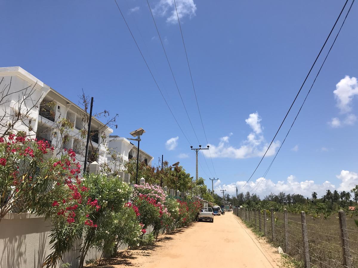 Araliya Oceanfront Condos Nilaveli, Trincomalee Exterior foto