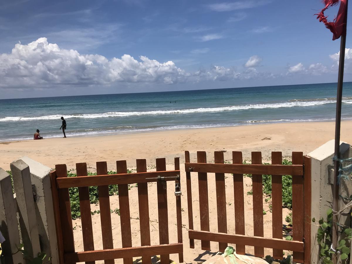 Araliya Oceanfront Condos Nilaveli, Trincomalee Exterior foto